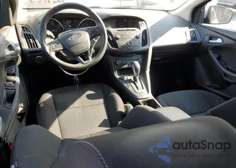 2017 Ford Focus Se z USA, uszkodzony, nr VIN 1FADP3K21HL271792